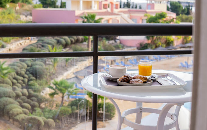 hotel-bonalba-desayuno-alicante-fiesta
