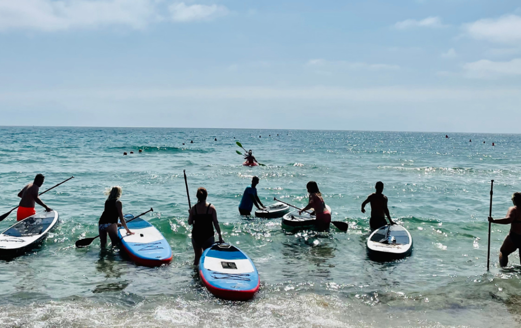 paddle-surf-playa-san-juan-gente-alicante-fiesta
