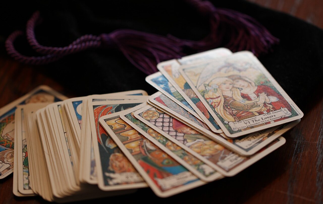 ritual-magico-cartas-tarot-despedidas-alicante-fiesta