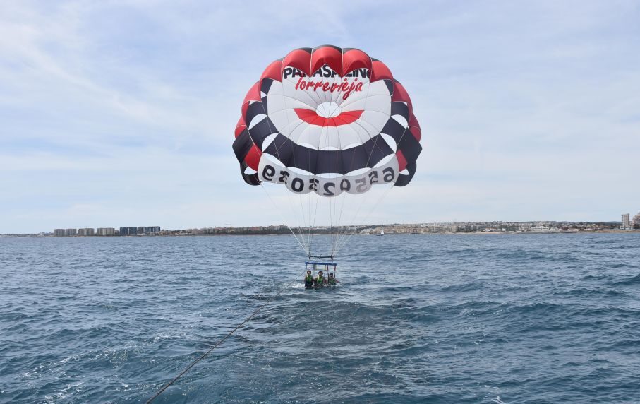 parasailing-3-alicante-fiesta